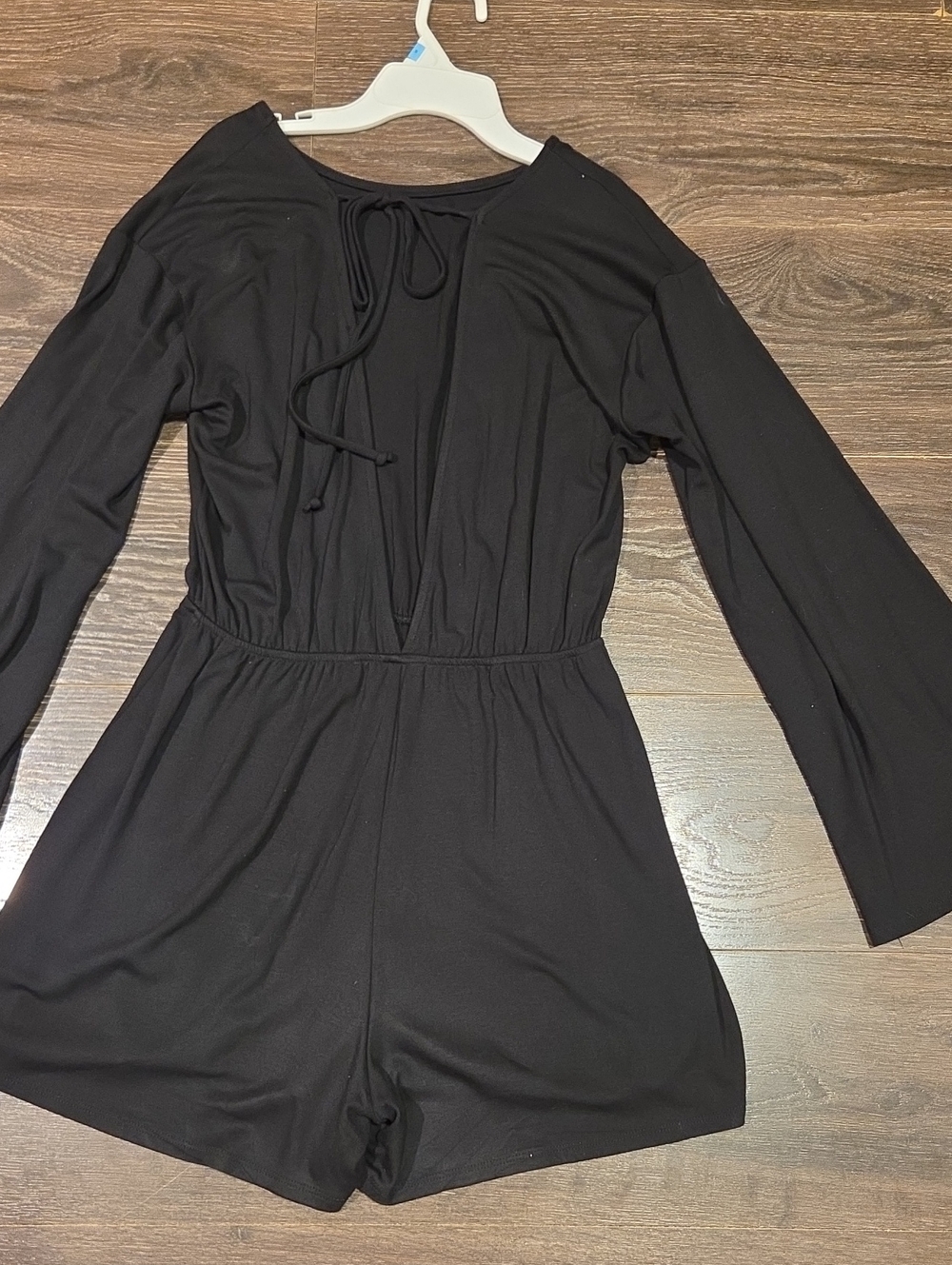 ❤️ LULUS FOR EVERY OCCASION BLACK LONG SLEEVE CUTOUT JERSEY ROMPER, MEDIUM - Picture 14 of 16